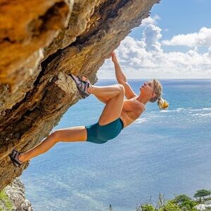 Xero Shoes Prio Women's Running/hiking 8.5 Zero drop foot shape